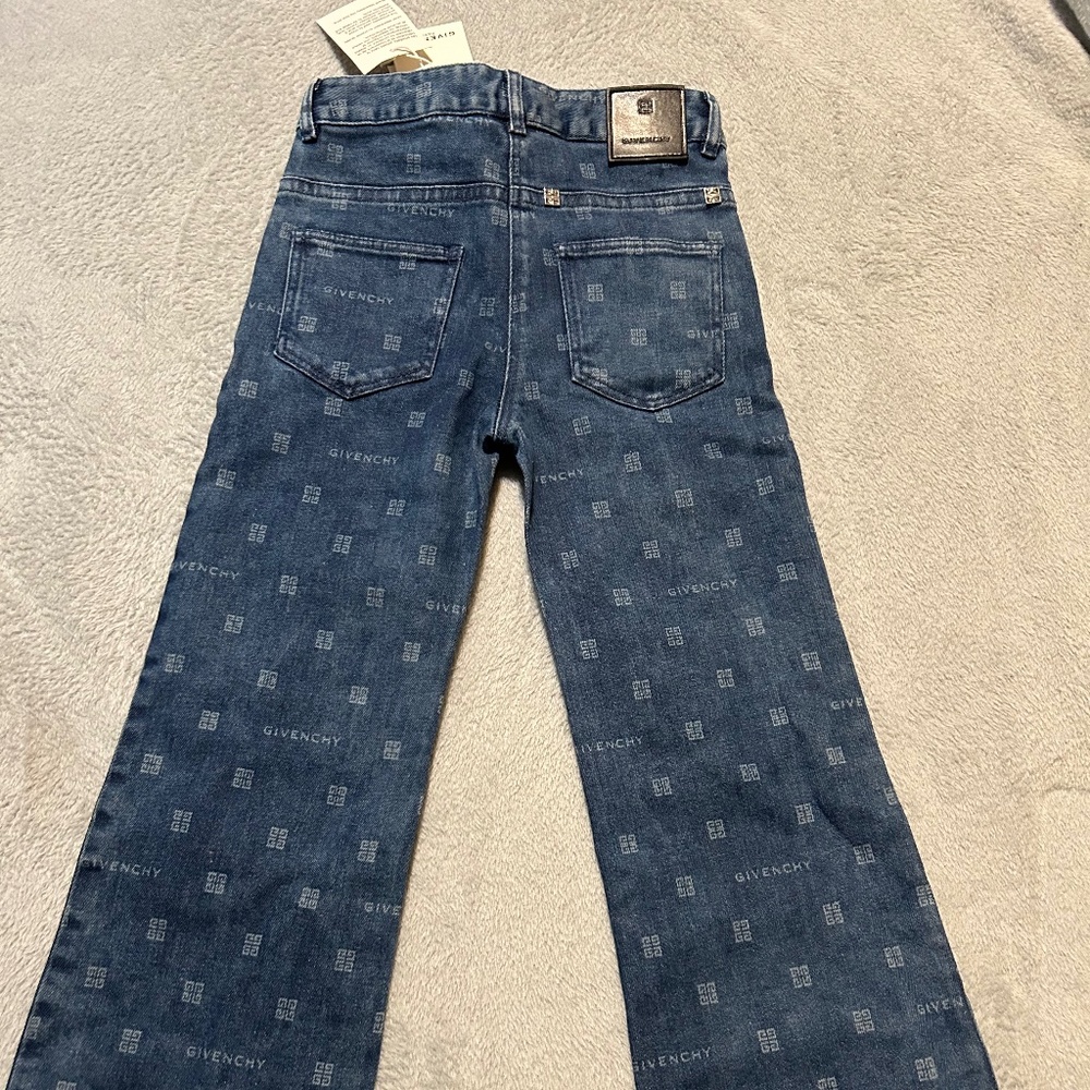 Givenchy girl jeans